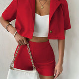 Essnce de cuello con solapa Blazer crop & Shorts