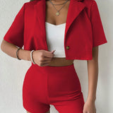 Essnce de cuello con solapa Blazer crop & Shorts