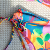 Swim Bañador bikini con estampado tropical con cordón lateral de cuello cisne