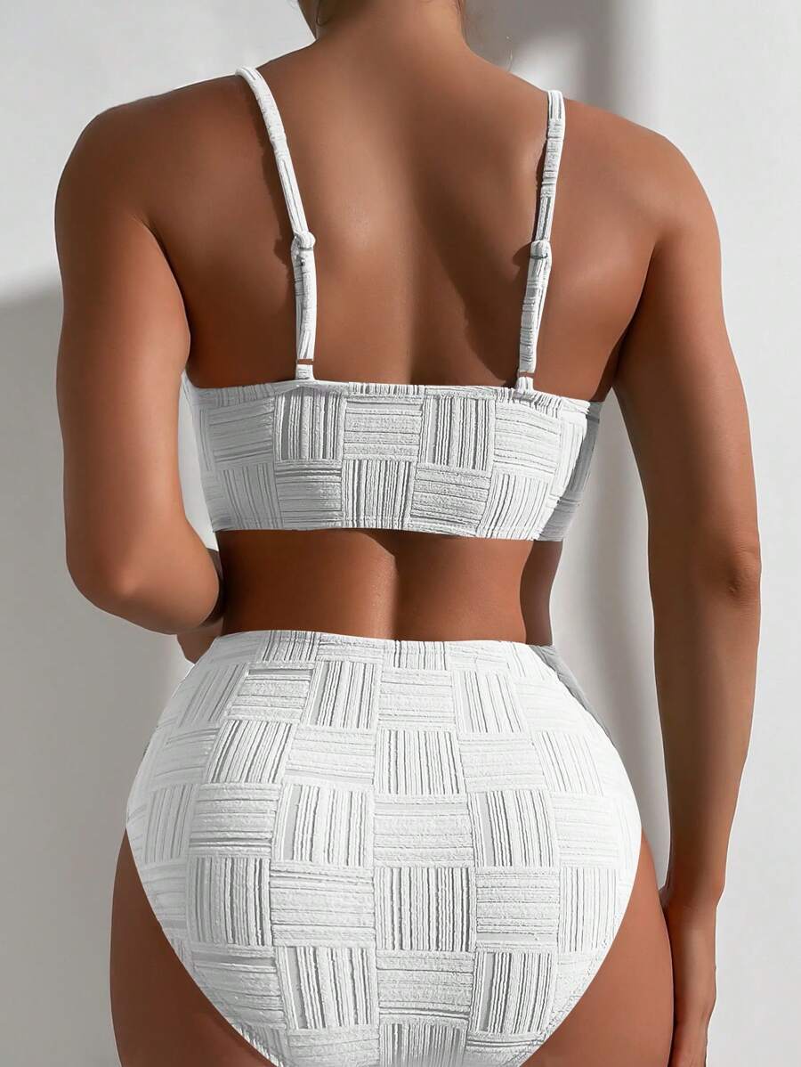 1683610898e85d43ba546cb65340bea52f73550bf2_thumbnail_900x.webp