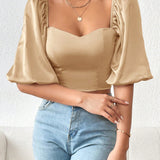 Prive Camisa crop escote corazon de manga farol