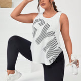 Daily&Casual a grande Top tank deportivo con estampado de rayas bajo curvo