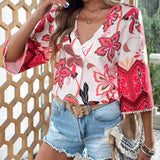 VCAY Blusa con estampado floral ribete con pompon