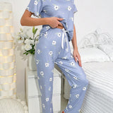 Conjunto de pijama con estampado floral ribete en forma de lechuga