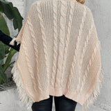 LUNE Poncho cuello alto ribete con fleco tejido de cable