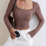 Prive Camiseta crop de cuello cuadrado