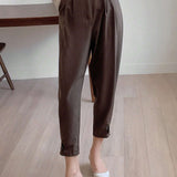 DAZY Pantalones cortos con detalle plisado