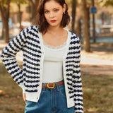 Frenchy Cardigan con patron geometrico con boton delantero