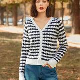 Frenchy Cardigan con patron geometrico con boton delantero