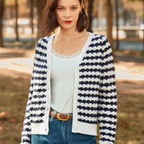 Frenchy Cardigan con patron geometrico con boton delantero