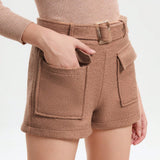 BIZwear Shorts con cinturon con bolsillo con solapa