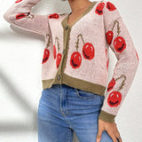 Essnce Cardigan con patron de fresa ribete en contraste con boton delantero