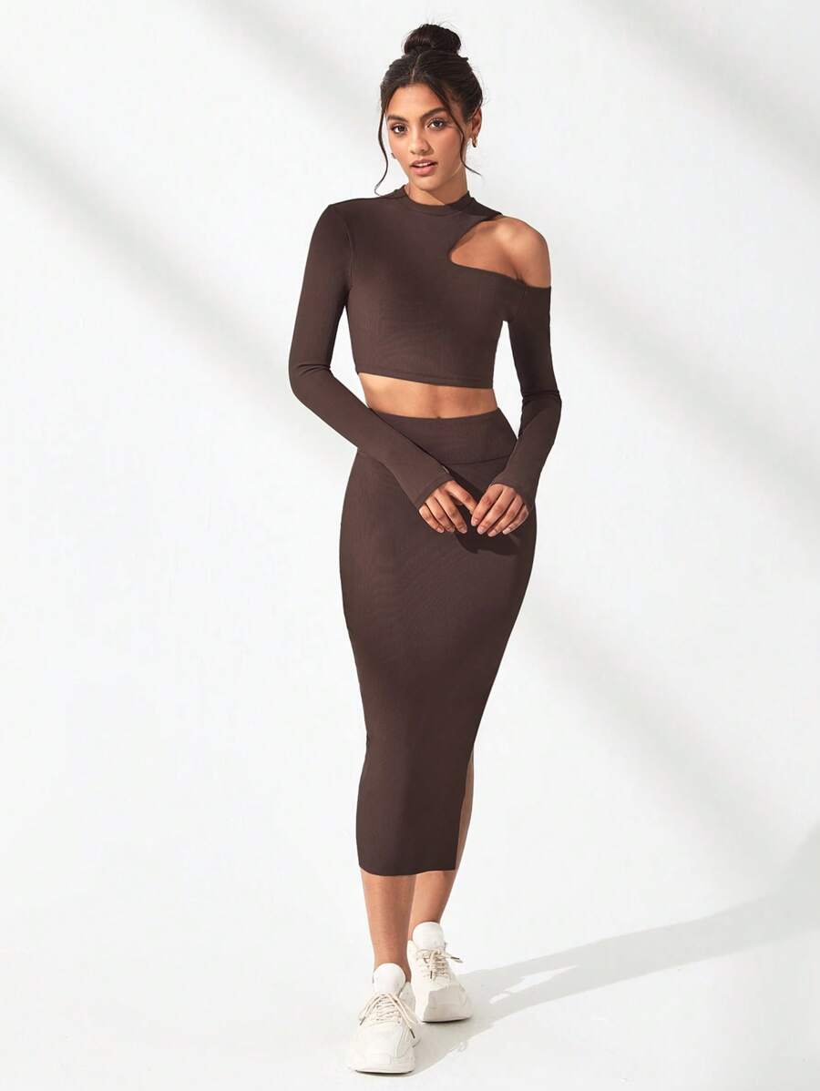 16978536877e372a66328b3a980b05ad4bfb8edcfd_thumbnail_900x.webp
