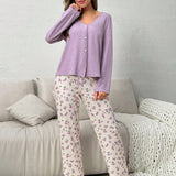 Conjunto De Pijama Estampado Floral Con Botones Frontales