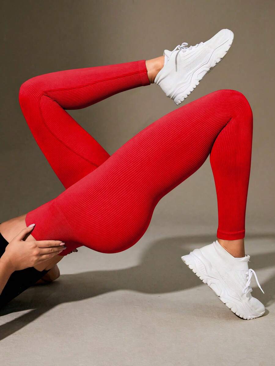169882195440d5e11741abea681f89011980ec953a_thumbnail_900x.webp