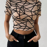 Essnce Top Corto De Mujer Con Estampado Geometrico