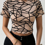 Essnce Top Corto De Mujer Con Estampado Geometrico