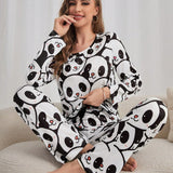 Conjunto de pijama pantalones con camiConjuntoa con estampado de panda