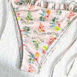Conjunto De Bikini De Estampado Floral Aleatorio Con Nudos Laterales
