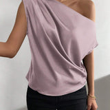 Blusa unicolor de cuello asimetrico de manga murcielago de Satin