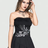 ROMWE Goth Top Sin Tirantes Con Aplique Floral De Encaje, Pliegues Y Detalles Con Cuentas