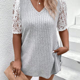 LUNE Plus Size V-Neck Lace Insert Short Sleeve T-Shirt With Regular Shoulder In Casual Style