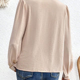 Essnce Blusa con volantes y hombros al descubierto