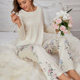 Conjunto De Pijama Con Pantalones Estampados De Flores Y Parte Superior De Color Liso Para Mujer