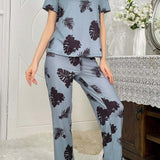 Conjunto Pijama De Cuello Redondo Con Estampado Botanico Y Pantalon Corto