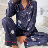 Conjunto De Pijama De Satin Para Mujer Con Estampado De Estrellas Con Ribete De Contraste