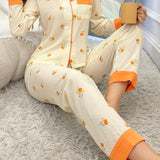 Conjunto De Pijama De Mujer Con Flores Pequenas Y Colores En Contraste