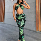 SXY Conjunto De Vacaciones Bohemio De Verano Con Estampado De Plantas Tropicales Verdes, Chaleco De Cuello Halter Y Falda Larga - Conjunto De Dos Piezas