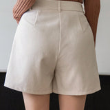 DAZY Pantalones Cortos Rectos De Cintura Alta Y Color Solido Para Mujer Con Bolsillos Diagonales Y Pliegues
