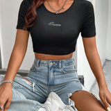 Crop Top Ajustado Con Impresion De Letra