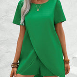 LUNE Conjunto De 2 Piezas De Top Envoltura Y Shorts De Color Verde Para Mujer