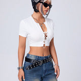 Coolane Crop Top Hueco Con Cordones Y Dees De Costura