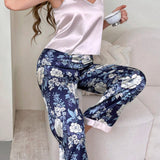Pati Paints Conjunto De Dos Piezas De Pijamas De Seda Con Parte Superior Tipo Cami Y Pantalones Cortos Con Estampado Floral En Bloque De Colores