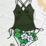 Swim Conjunto de tankini con Top solido de escote en V con lado de cordon ajustable y Pantalon estampado triangular con flores