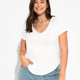 NEW  BASICS Plus Size Women's White Knitted Short Sleeve V-Neck T-Shirt