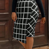 Clasi Plus Size Women's Asymmetrical Plaid Skirt