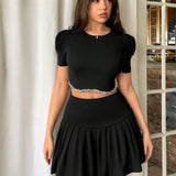 Prive Conjunto de top de manga corta y manga abullonada de cuello redondo decorado con diamantes de imitacion y falda midi plisada para mujer en verano