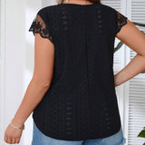 Clasi Plus Size Solid Color V-Neck Lace Patchwork Hollow Out Embroidery T-Shirt