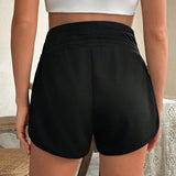 Shorts simples de embarazo de color solido con cintura elastica y lazo
