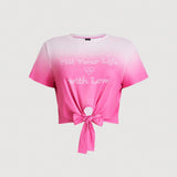 Qutie Camiseta Rosa Con Degradado De a Grande Y Estampado De Eslogan Con Nudo Frontal