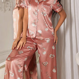 Conjunto de pijama de manga corta para mujer con estampado floral y cuello satinado