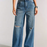 Forever 21 Jeans casuales vintage de pierna ancha desgastados con agujeros