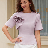 Rosie Elegante camisa A-line de mujer ajustada con flores tridimensionales y dobladillo con volantes, ideal para trabajar