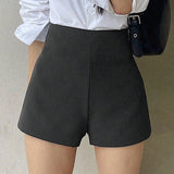 DAZY Shorts de mujer ajustados con corte recto, cierre de cremallera y bolsillos