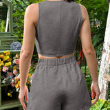 EZwear Conjunto casual de verano para mujeres compuesto por chaleco de cuello en V y pantalones cortos de unicolor