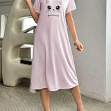 Vestido de dormir informal para mujer con eslogan y estampado de gato en tela holgada de manga corta